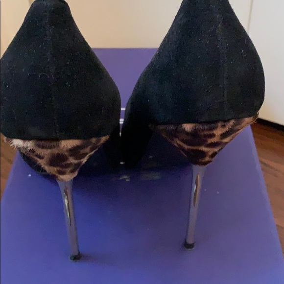 Black pumps - Picture 2 of 4